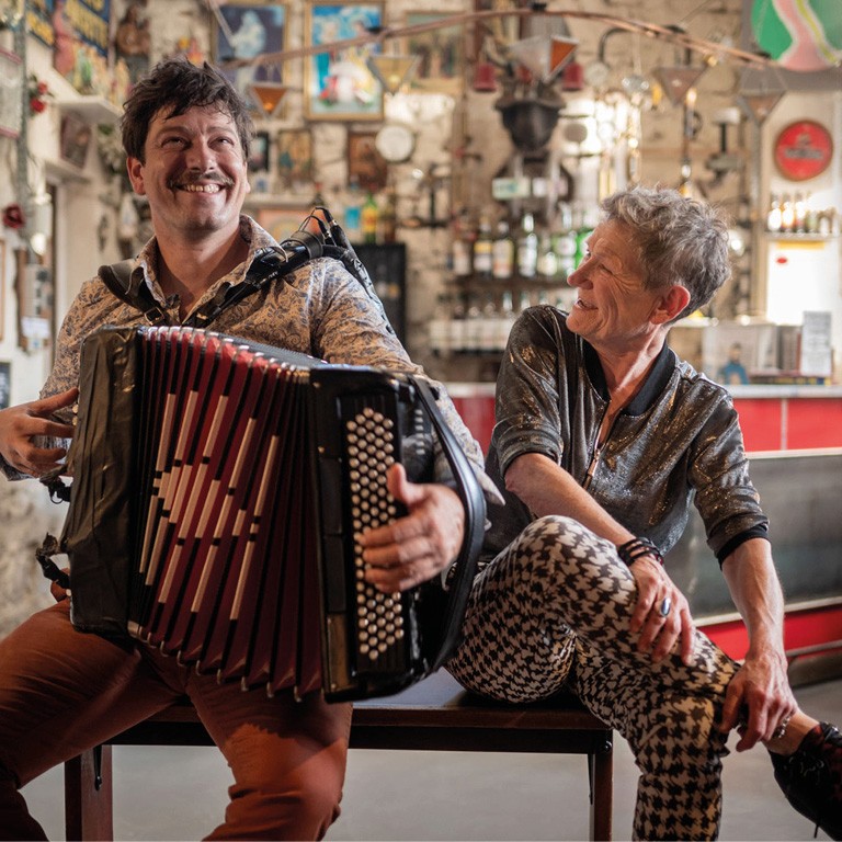 Claudine Lebègue & Pierrot de la Rue Ketanou