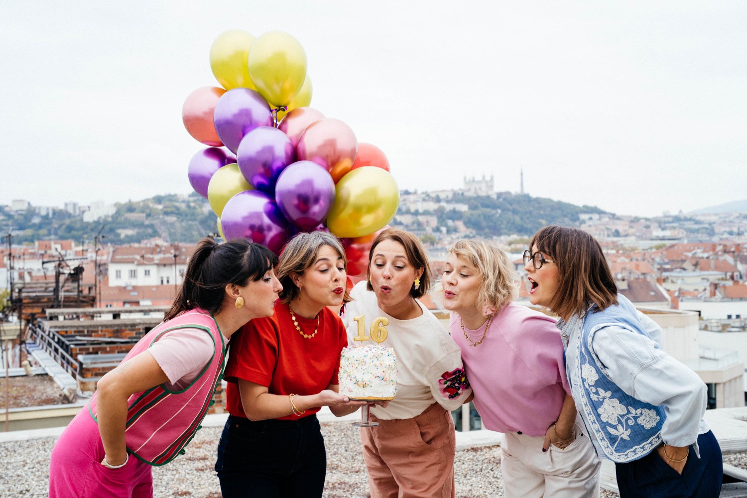 SWEET SIXTEEN